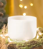 თეთრი მომღერალი თასი